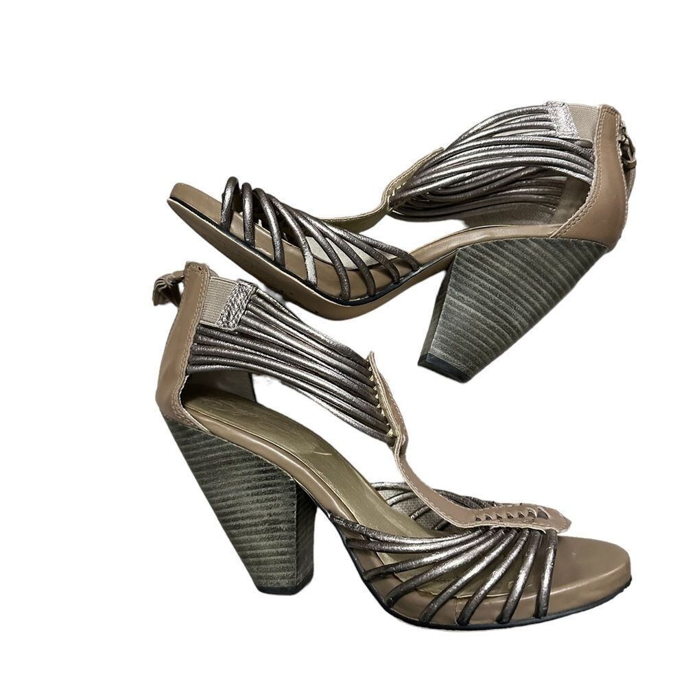 Seychelles leather strappy heels size 7 Time will tell
